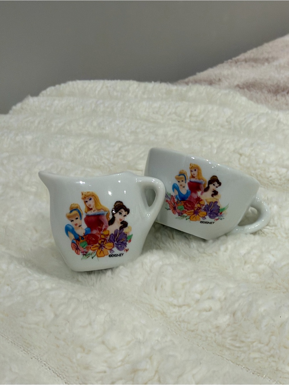 Disney Vintage Princess Miniature Collectible Tea Set